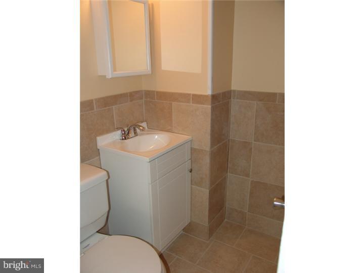 3316 Primrose Road Philadelphia, PA 19114 - Photo 3 of 16 Unit #1