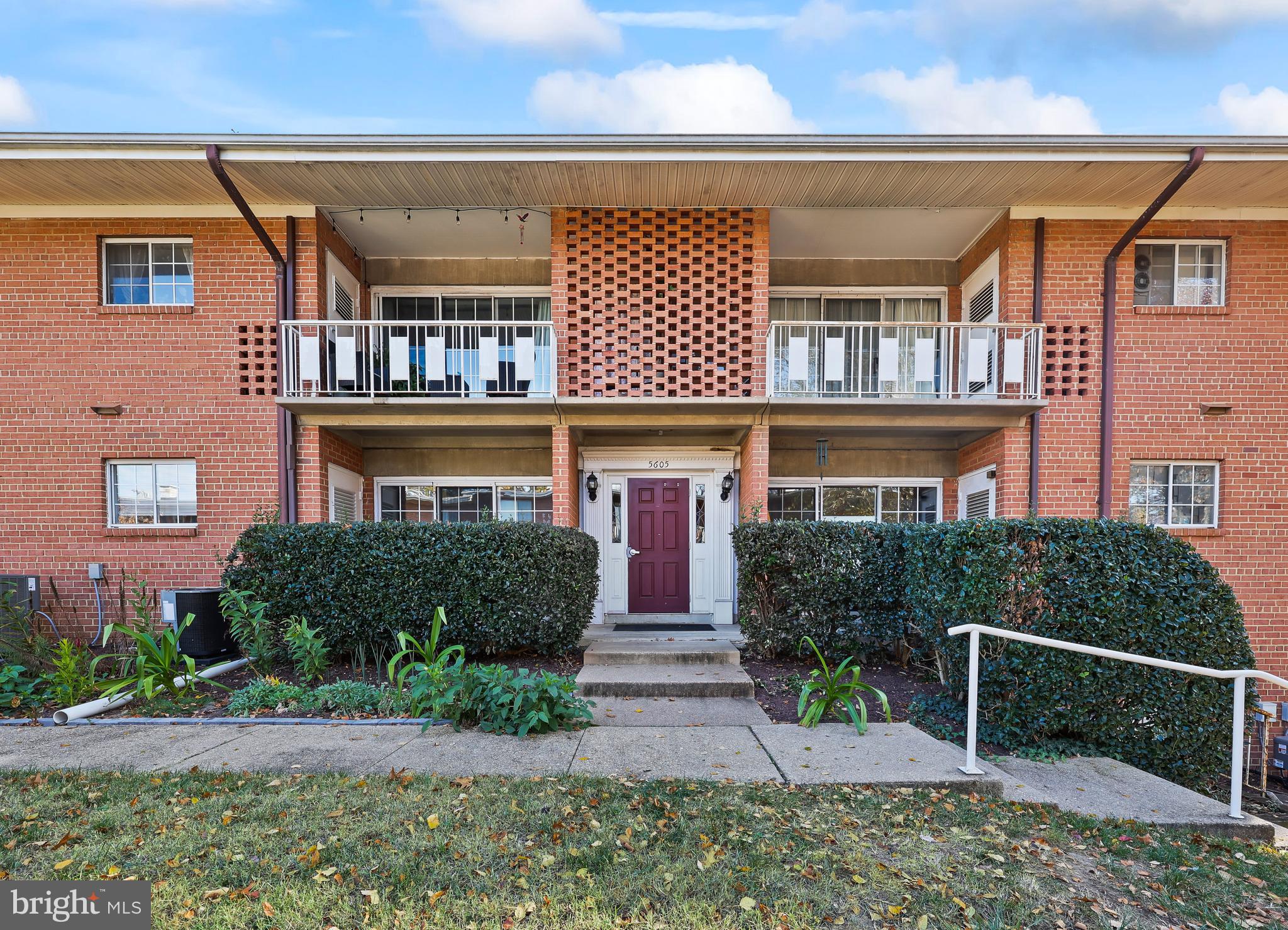 5605 Franconia Road, Unit 9201 Alexandria, VA 22310 - Photo 2 of 21