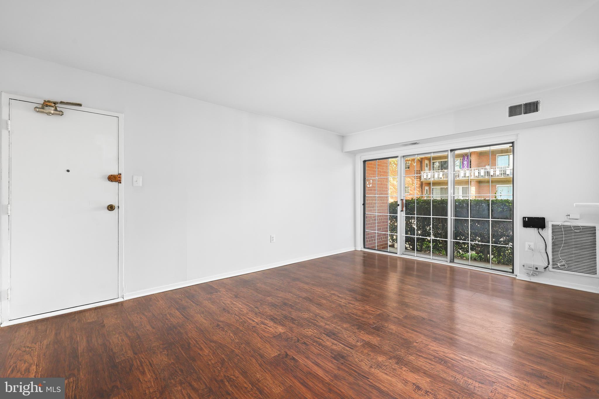 5605 Franconia Road, Unit 9201 Alexandria, VA 22310 - Photo 3 of 21