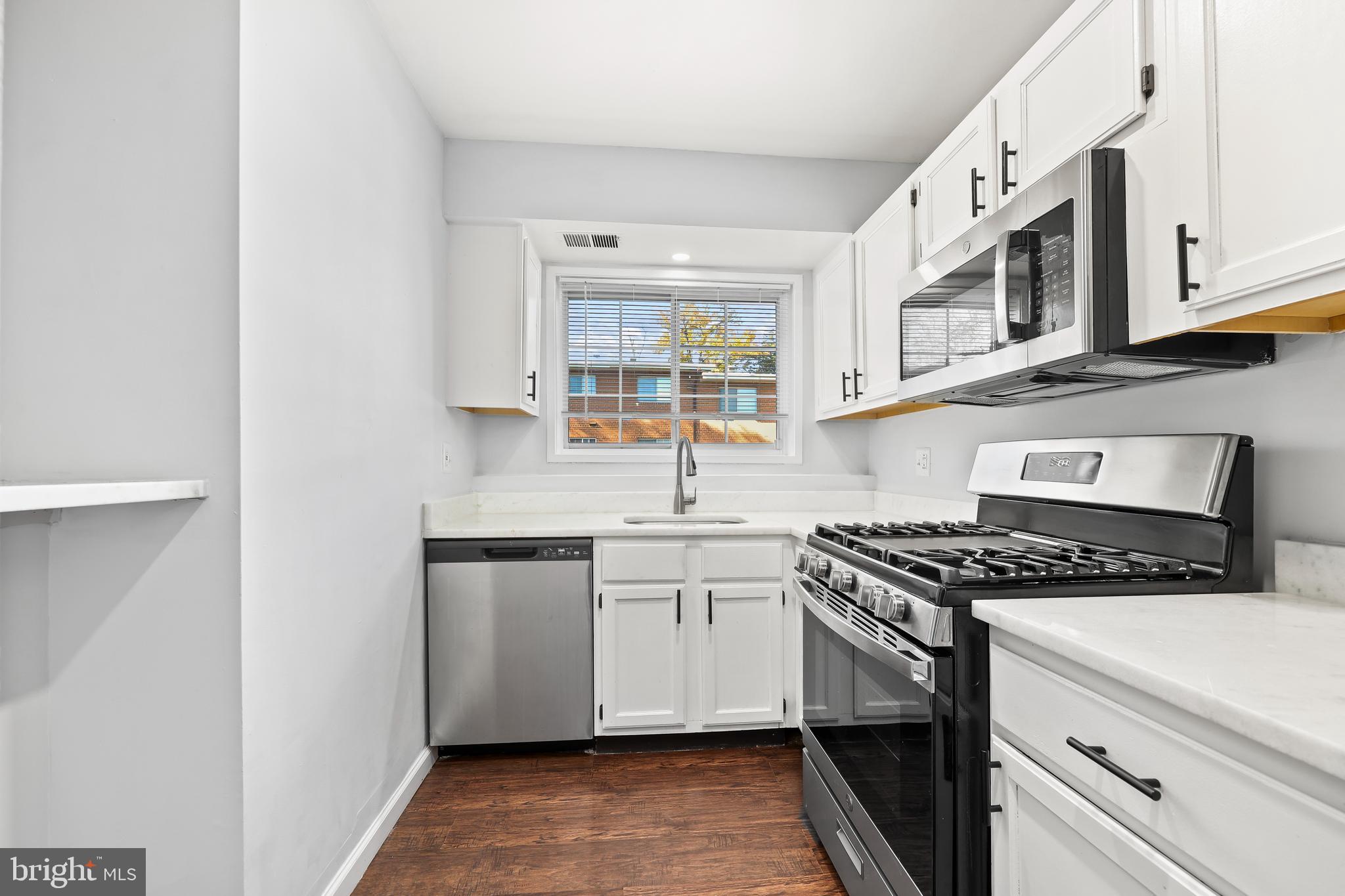 5605 Franconia Road, Unit 9201 Alexandria, VA 22310 - Photo 9 of 21