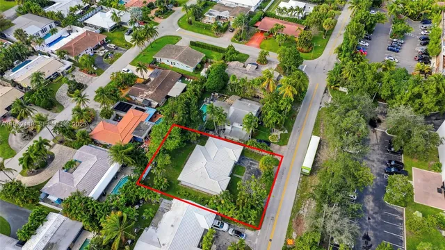 $689,900 | 3497 Northeast 20th Avenue, Oakland Park, FL 33306