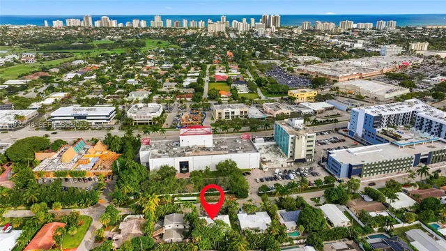 $689,900 | 3497 Northeast 20th Avenue, Oakland Park, FL 33306