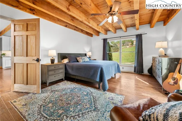 a view of a storage & utility room with dryer and washer