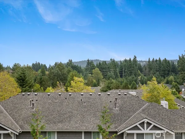 $639,900 | 5256 236th Place Southeast, Unit 243, Issaquah, WA 98029