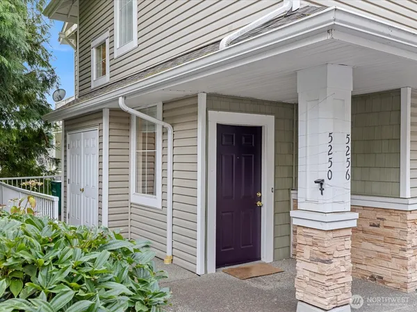 $639,900 | 5256 236th Place Southeast, Unit 243, Issaquah, WA 98029