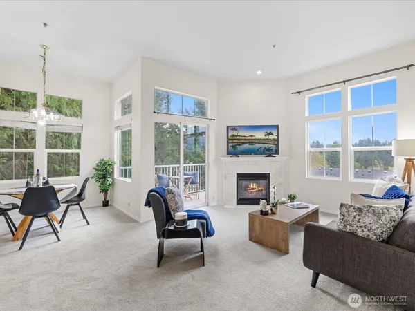 $639,900 | 5256 236th Place Southeast, Unit 243, Issaquah, WA 98029