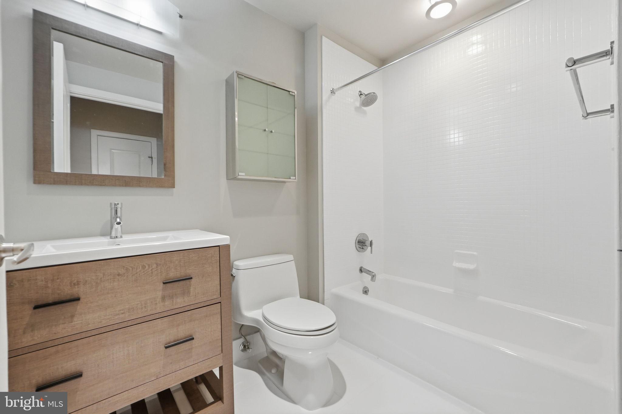 2125 14th Street Northwest, Unit 329 Washington, DC 20009 - Photo 17 of 23