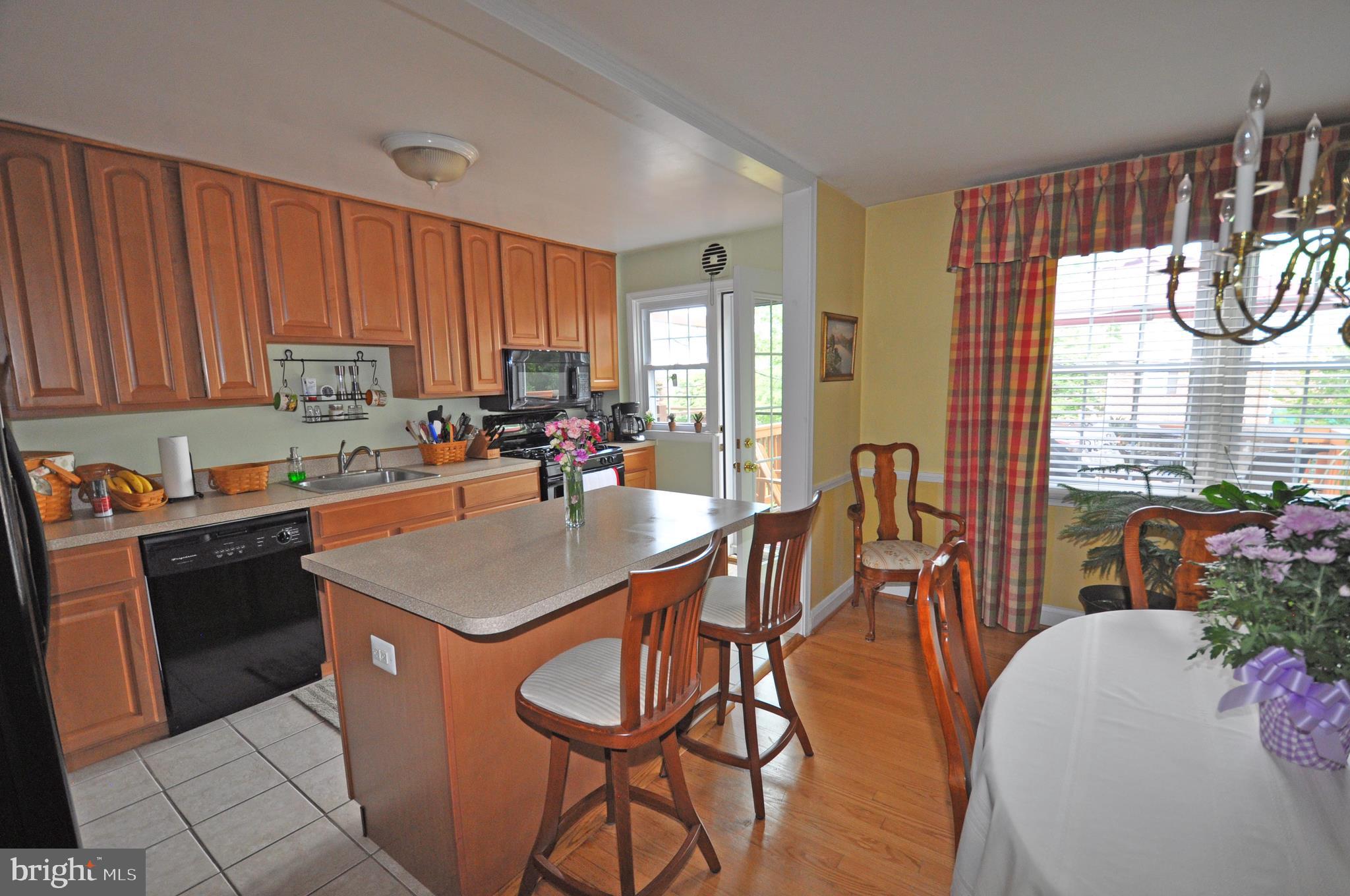 164 Brandon Road Baltimore, MD 21212 - Photo 9 of 33 Kitchen