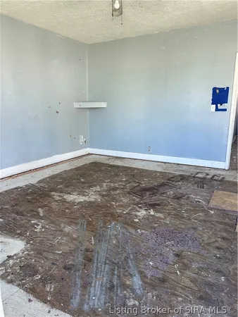 $90,000 | 1135 Chartres Street, New Albany, IN 47150