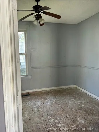 $90,000 | 1135 Chartres Street, New Albany, IN 47150