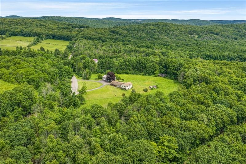 160 Sullivan Road Kirkwood, NY 13795 - Photo 14 of 49
