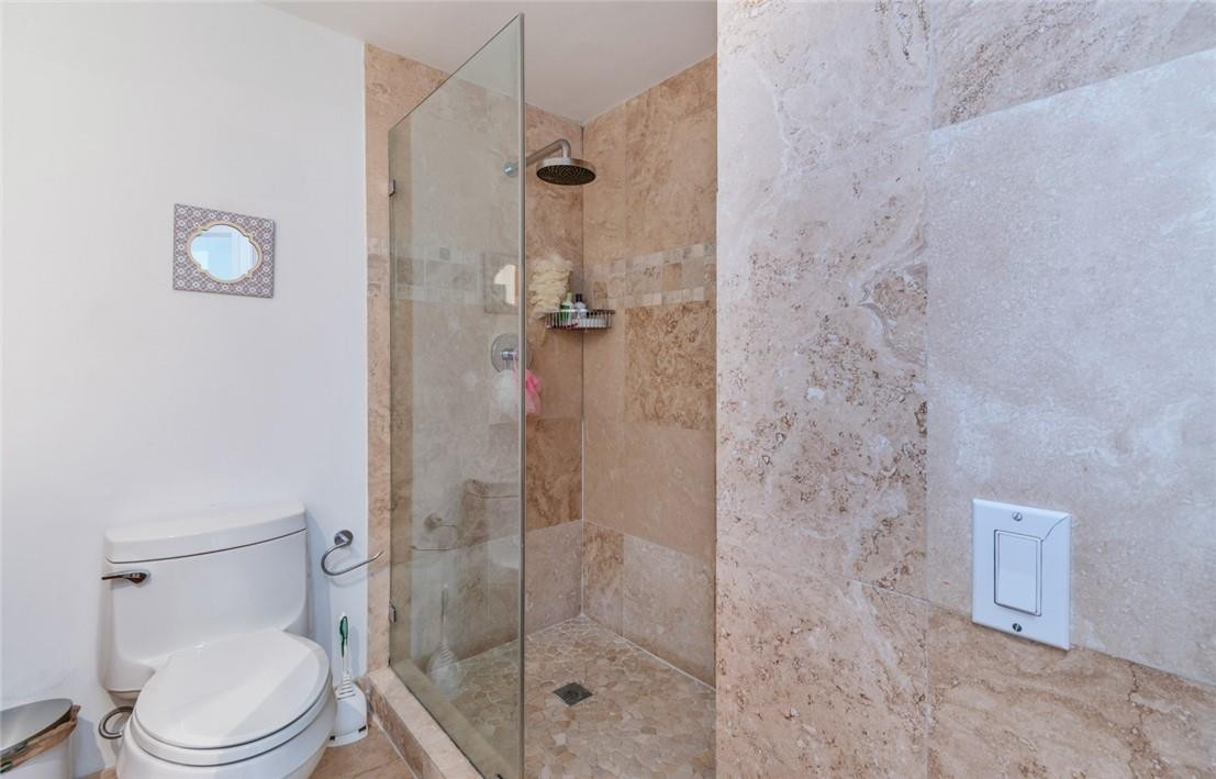 701 Brickell Key Boulevard, Unit 905 Miami, FL 33131 - Photo 11 of 34 Photo 11