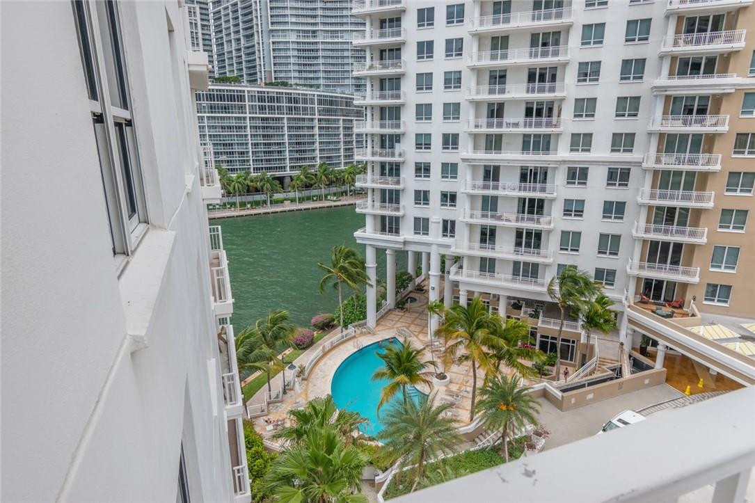 701 Brickell Key Boulevard, Unit 905 Miami, FL 33131 - Photo 18 of 34 Photo 18