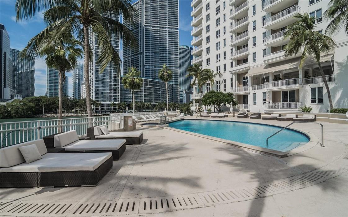 701 Brickell Key Boulevard, Unit 905 Miami, FL 33131 - Photo 24 of 34 Photo 24