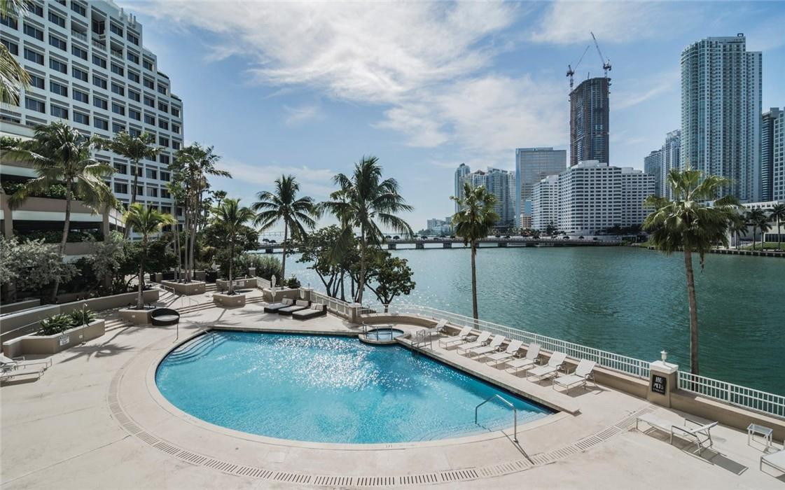 701 Brickell Key Boulevard, Unit 905 Miami, FL 33131 - Photo 31 of 34 Photo 31