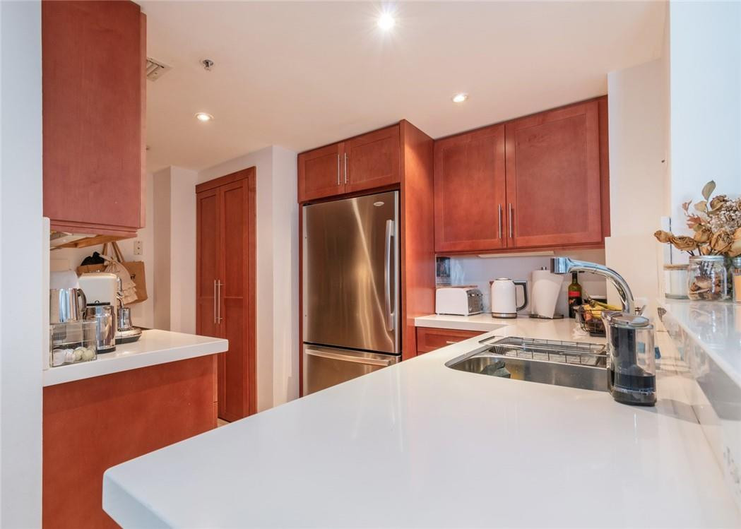701 Brickell Key Boulevard, Unit 905 Miami, FL 33131 - Photo 6 of 34 Photo 6
