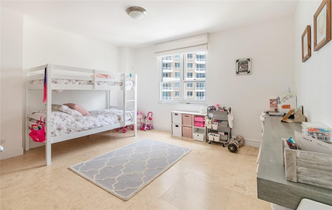 701 Brickell Key Boulevard, Unit 905 Miami, FL 33131 - Photo 9 of 34 Photo 9