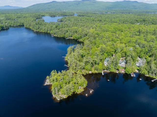 $1,650,000 | 27 First Pt Road, Moultonborough, NH 03254