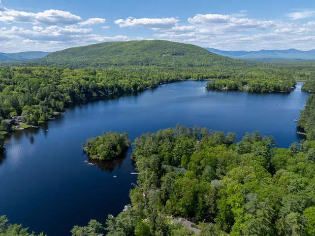 $1,650,000 | 27 First Pt Road, Moultonborough, NH 03254