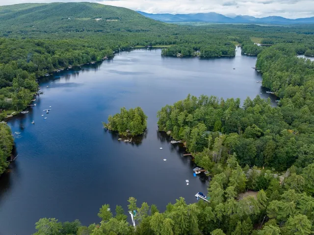$1,650,000 | 27 First Pt Road, Moultonborough, NH 03254