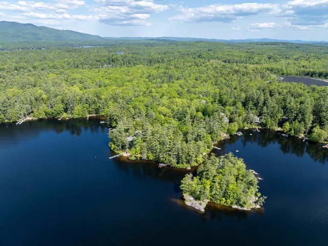 $1,650,000 | 27 First Pt Road, Moultonborough, NH 03254