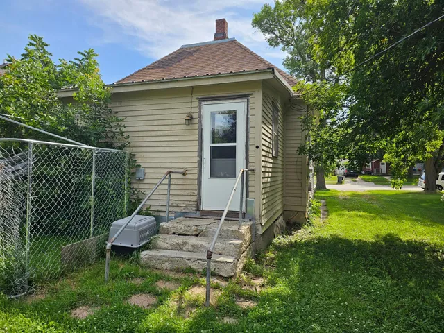 $70,000 | 232 Fremont Street South, Lake Benton, MN 56149