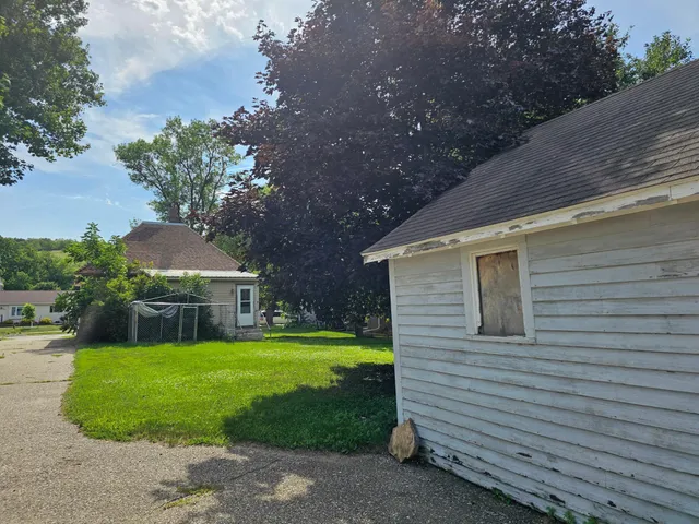 $70,000 | 232 Fremont Street South, Lake Benton, MN 56149