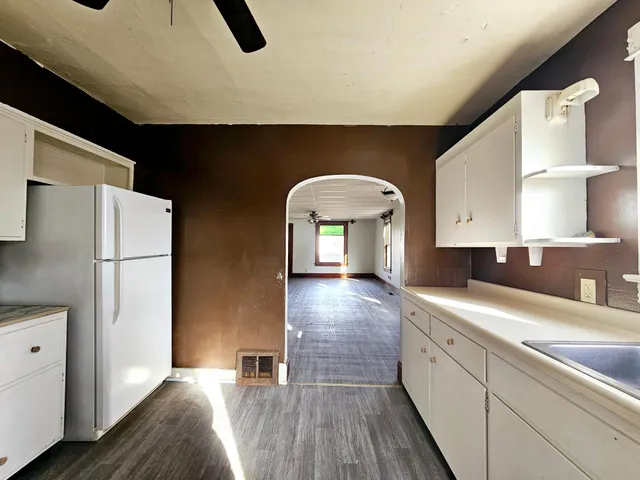 $70,000 | 232 Fremont Street South, Lake Benton, MN 56149