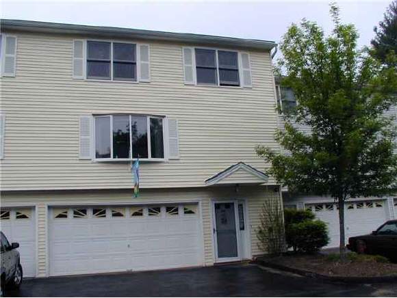 638 Hackett Hill Road, Unit 6 Manchester, NH 03102 - Photo 1 of 1