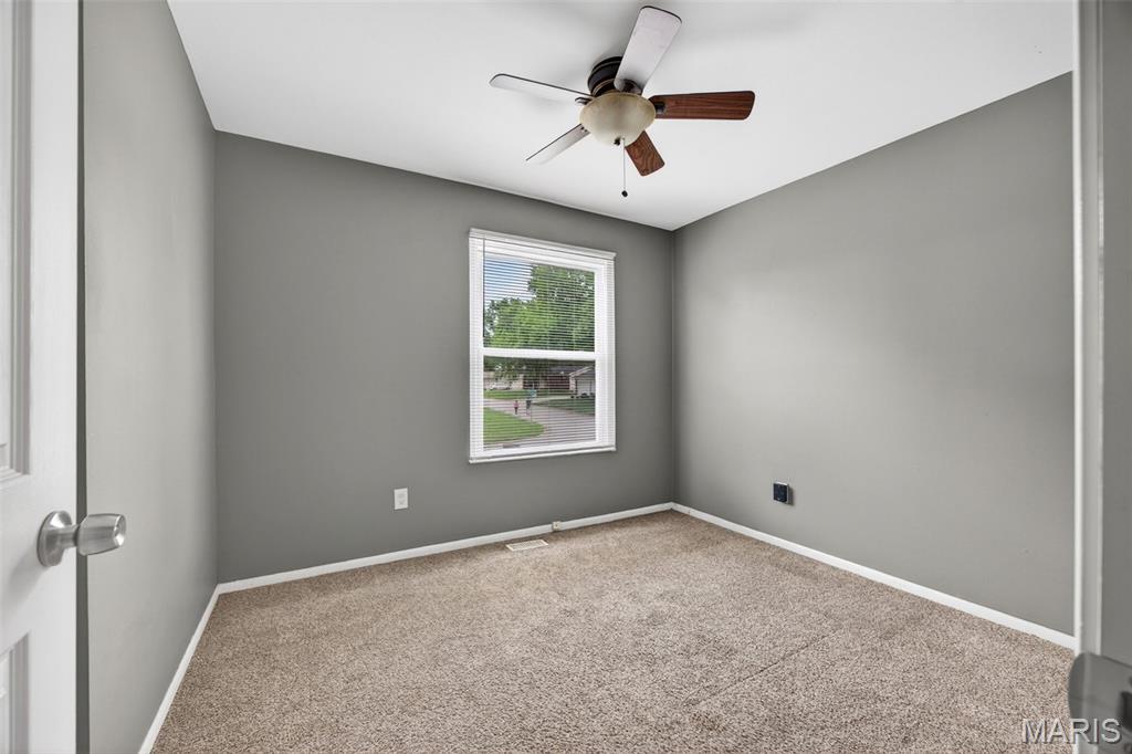 4145 Elkhart Lake Road St. Charles, MO 63304 - Photo 19 of 34