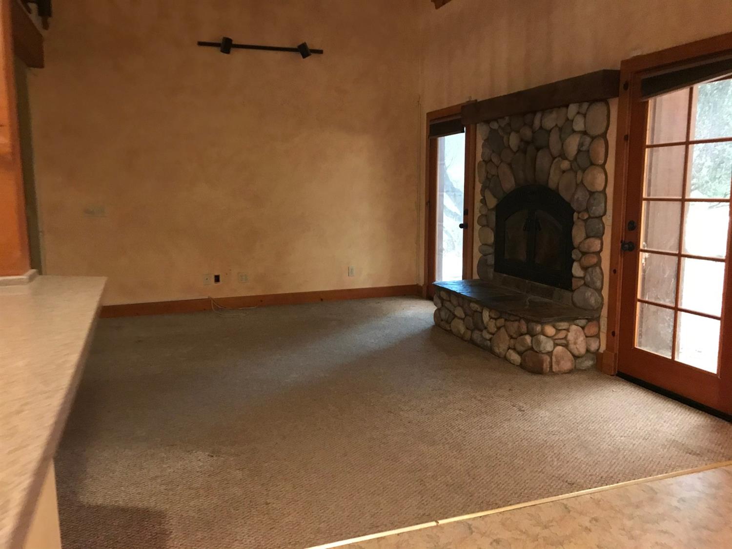 43121 Leach Road Ahwahnee, CA 93601 - Photo 11 of 31 Gallery Image 11