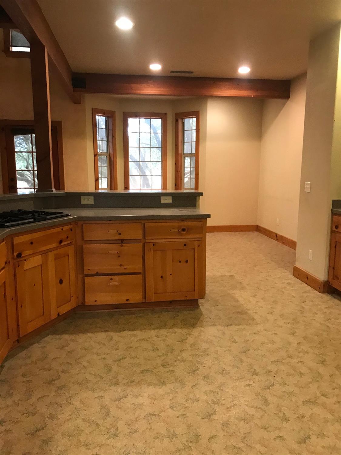 43121 Leach Road Ahwahnee, CA 93601 - Photo 13 of 31 Gallery Image 13