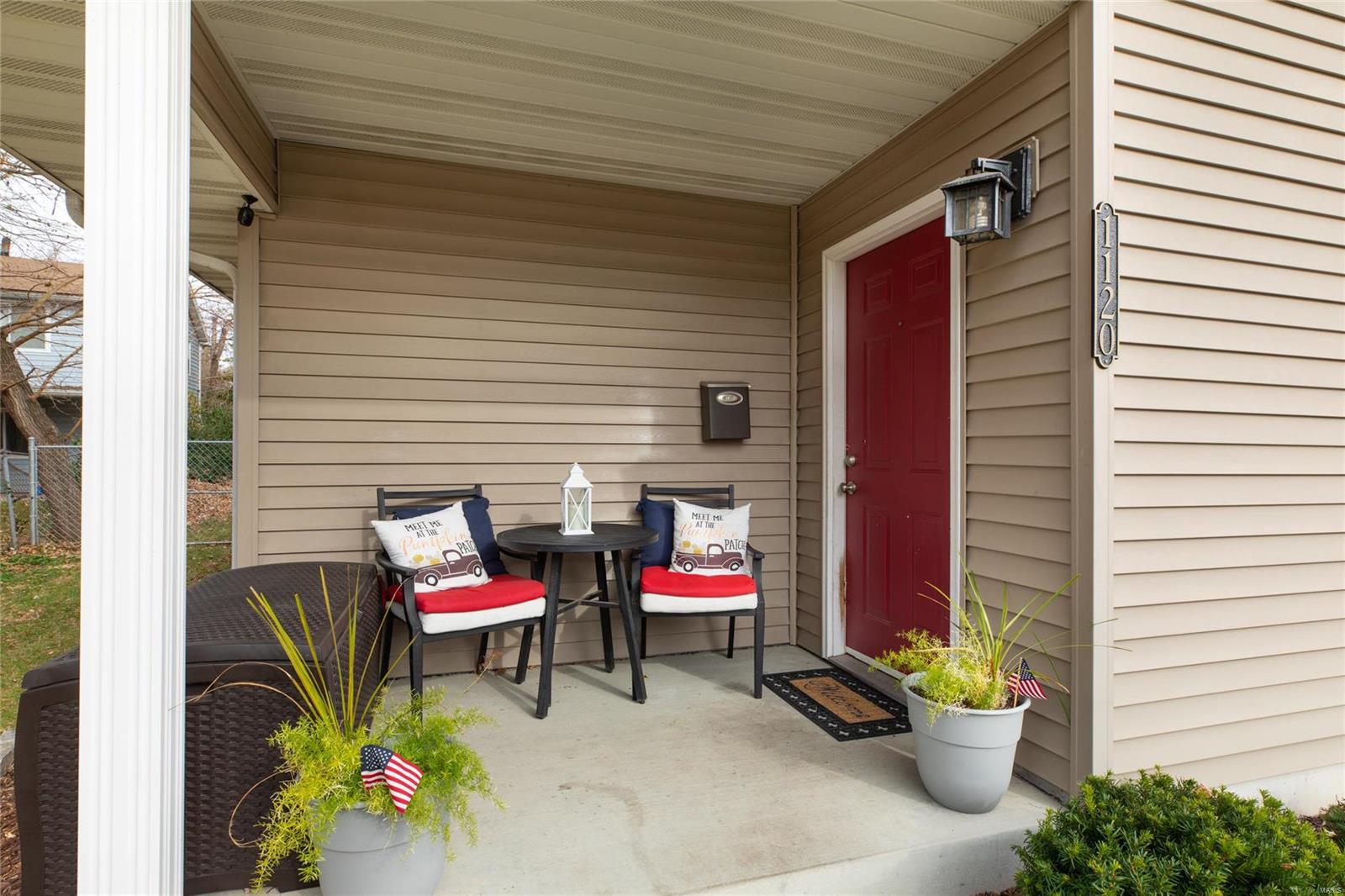 1120 Wallace Street Alton, IL 62002 - Photo 6 of 28 Gallery Image 6