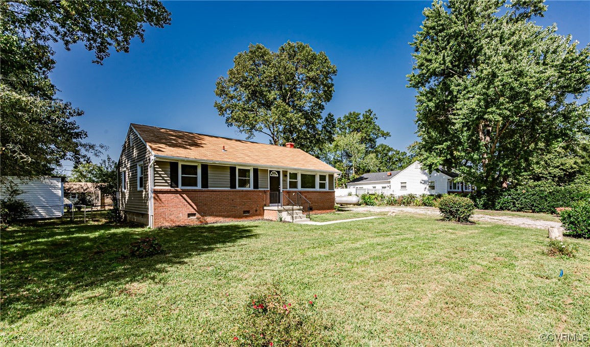 4901 Regina Road Sandston, VA 23150 - Photo 4 of 48 Gallery Image 4