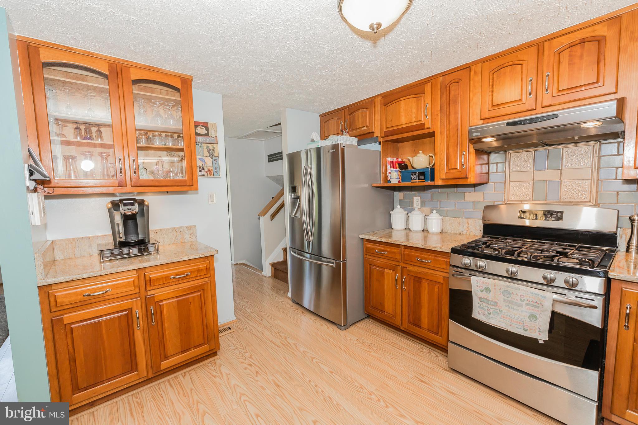 1119 Netherlands Court Silver Spring, MD 20905 - Photo 10 of 30 Kitchen with Butler Pantry