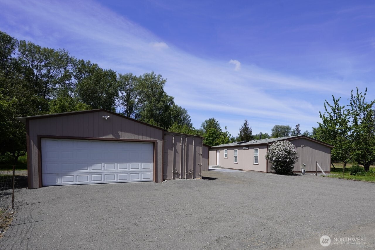 70 Head Gate Road Sequim, WA 98382 - Photo 3 of 37