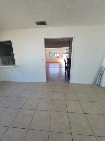 a view of a livingroom with furniture