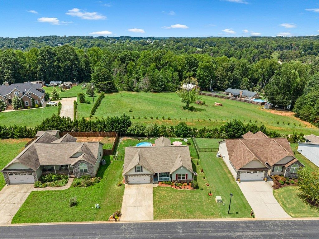 326 Gleaner Drive Inman, SC 29349 - Photo 2 of 46 Gallery Image 2