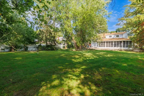 $829,000 | 62 Julbet Drive, Sayville, NY 11782