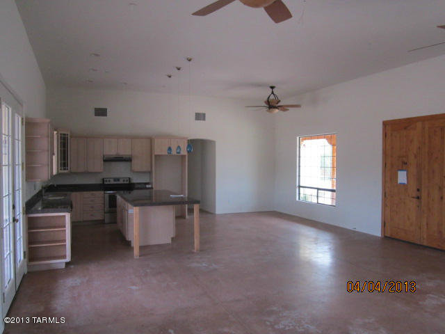 9080 North Shannon Road Tucson, AZ 85742 - Photo 4 of 26