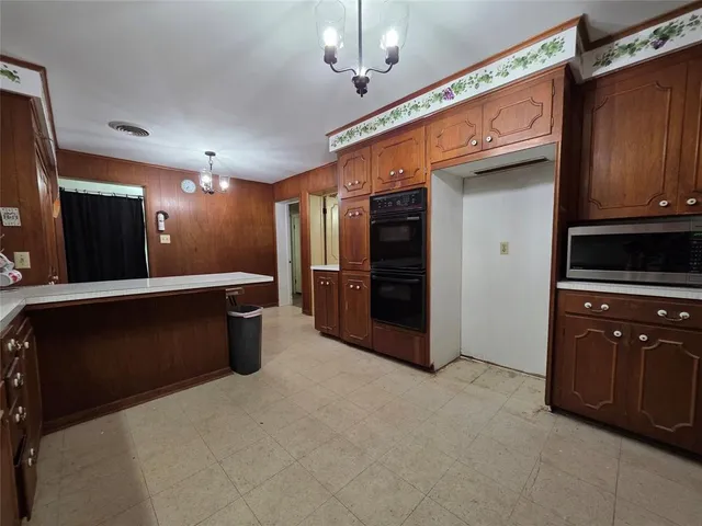 $323,900 | 408 East San Saba Street, Wortham, TX 76693