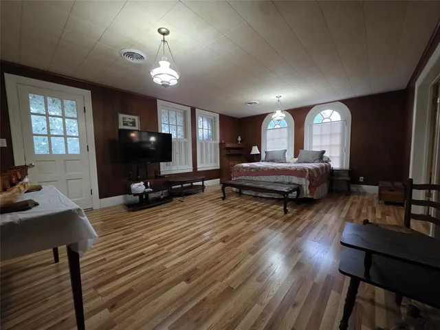 $323,900 | 408 East San Saba Street, Wortham, TX 76693