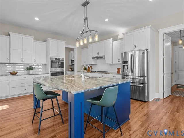 $1,150,000 | 2001 Tulip Hill Drive, Midlothian, VA 23112