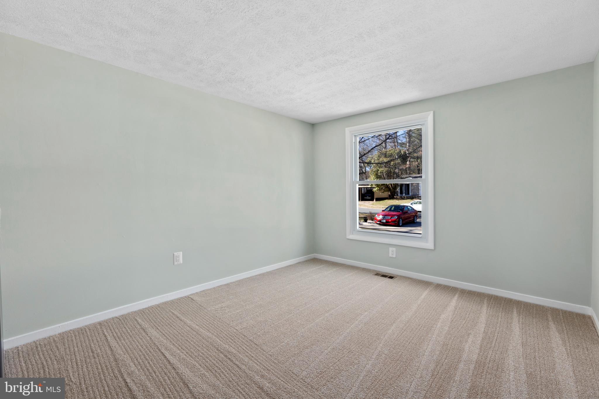 12262 Turkey Wing Court Reston, VA 20191 - Photo 21 of 39 Gallery Image 21