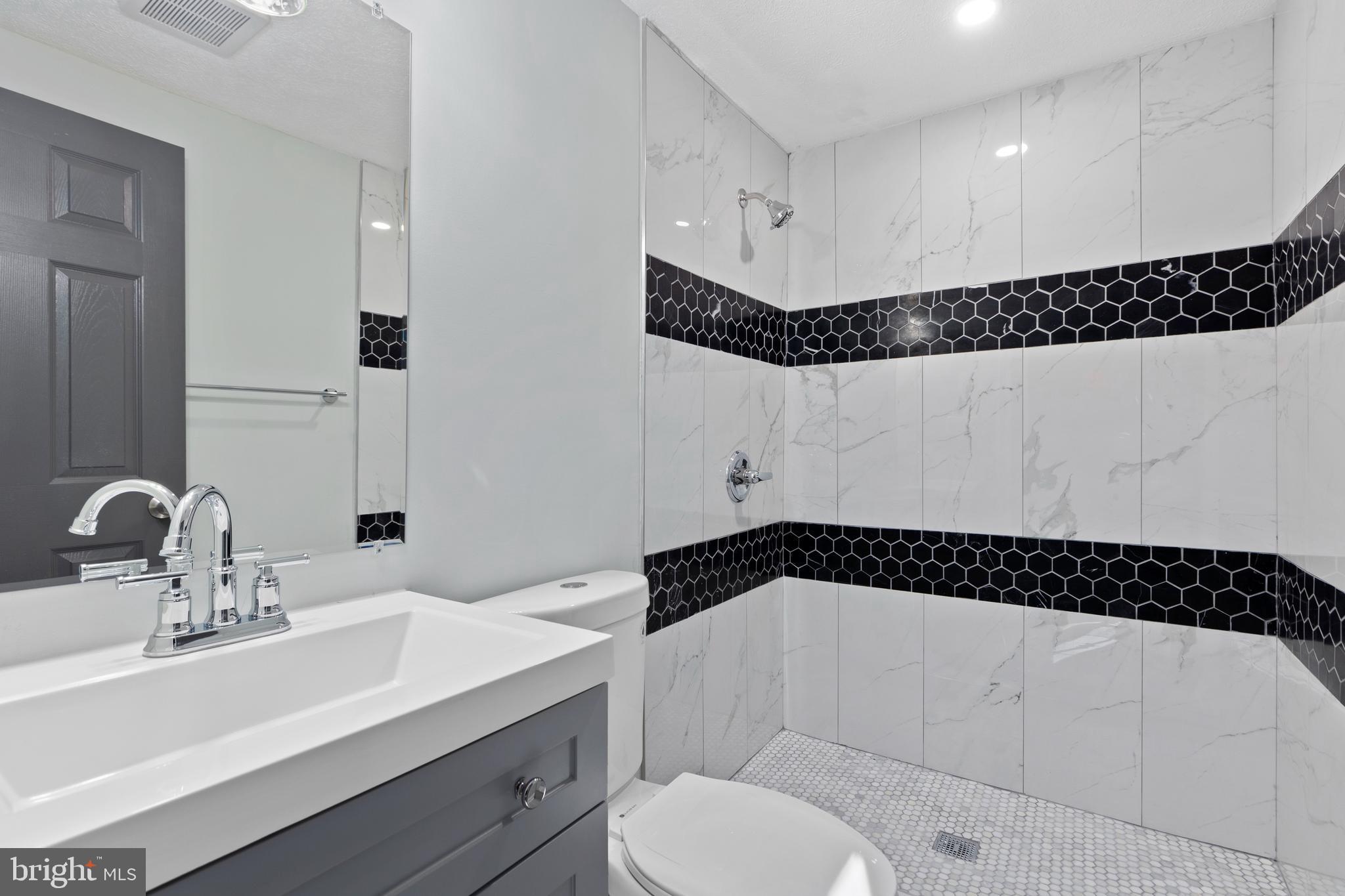 12262 Turkey Wing Court Reston, VA 20191 - Photo 26 of 39 Gallery Image 26