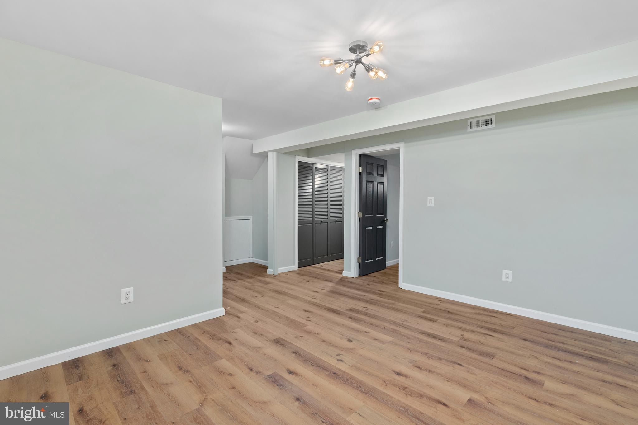12262 Turkey Wing Court Reston, VA 20191 - Photo 29 of 39 Gallery Image 29