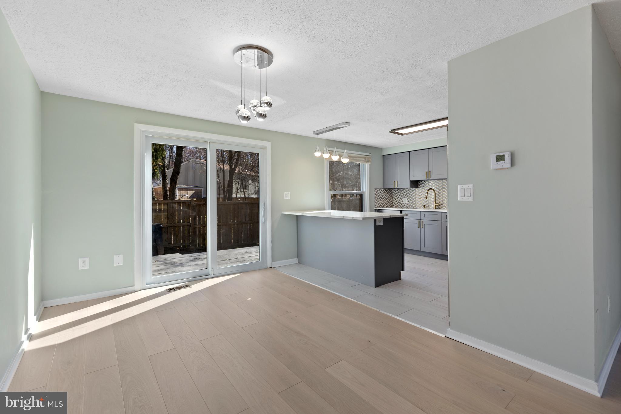 12262 Turkey Wing Court Reston, VA 20191 - Photo 10 of 39 Gallery Image 10