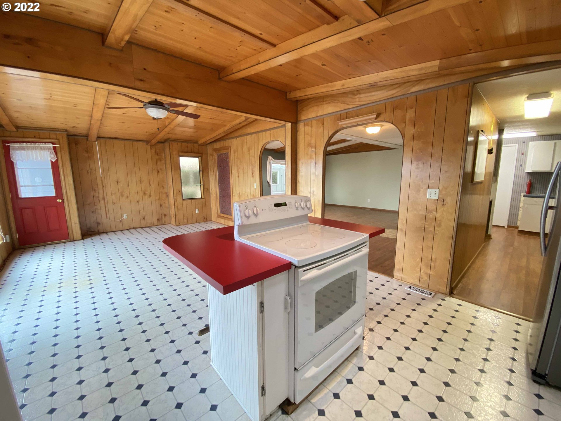 1601 Rhododendron Drive, Unit 556 Florence, OR 97439 - Photo 8 of 32 Gallery Image 8