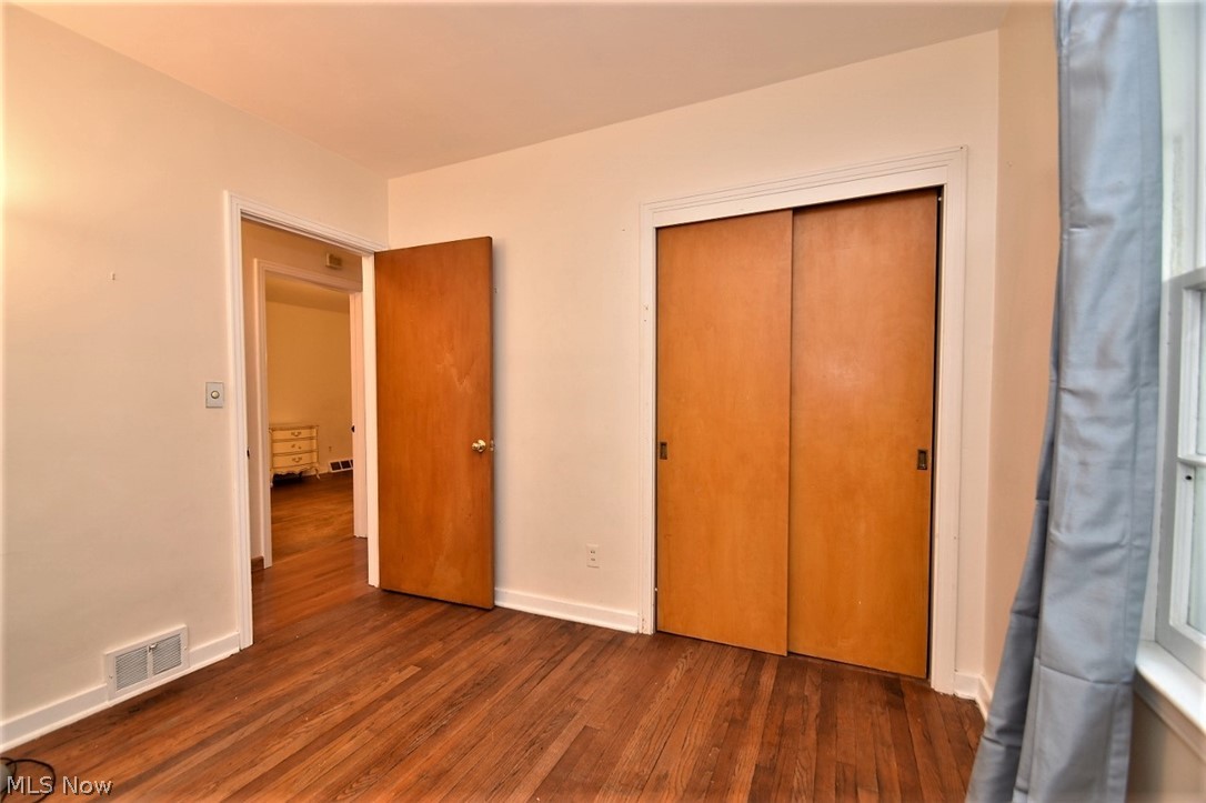 27280 Highland Road Cleveland, OH 44143 - Photo 19 of 35
