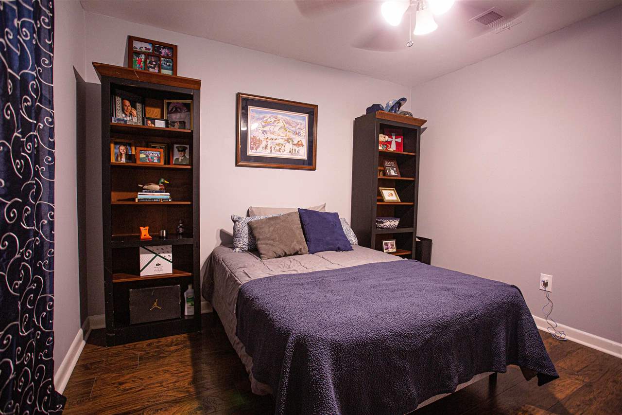 1059 Whitten Road Memphis, TN 38134 - Photo 12 of 22